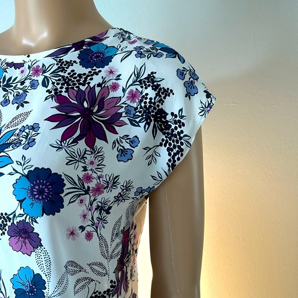 Ann Taylor Loft Mixed Media Cap Sleeve Top - Picture 2 of 7